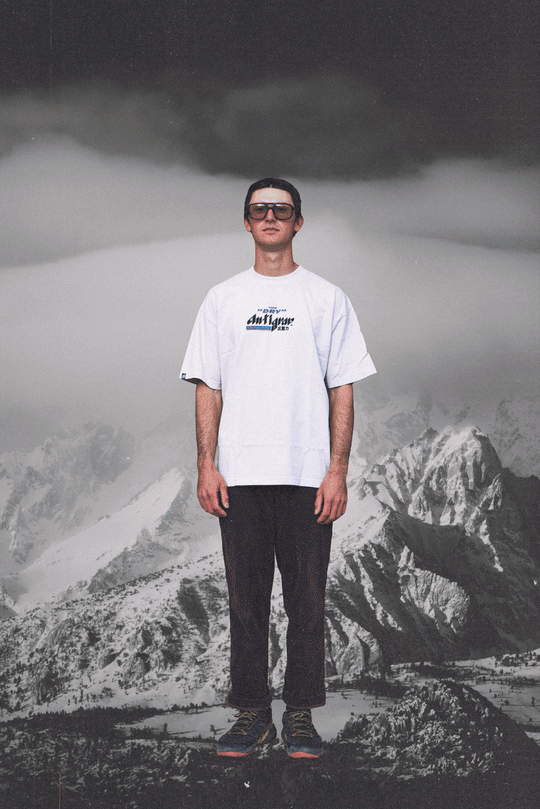Kanpai Tee